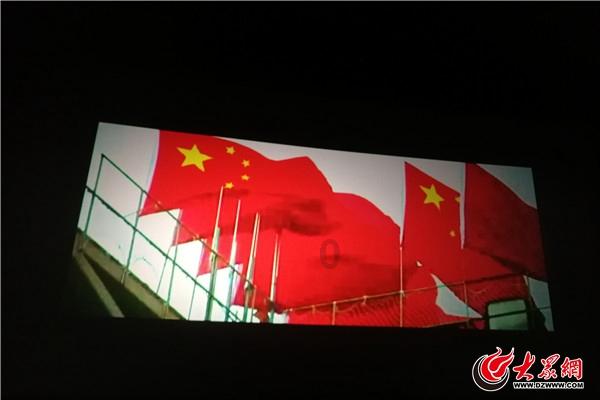 请出示文件