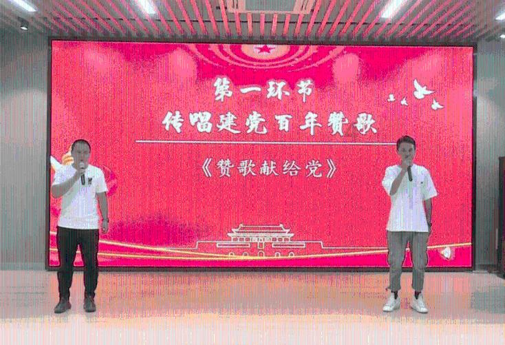 憨豆先生找小熊